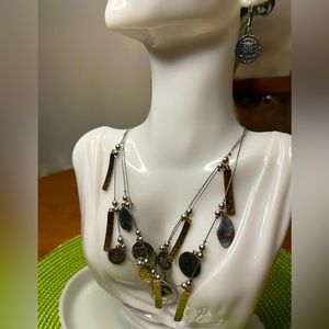 Vintage Two toned Layered Metal Medallion Necklace and Earring Set ✨